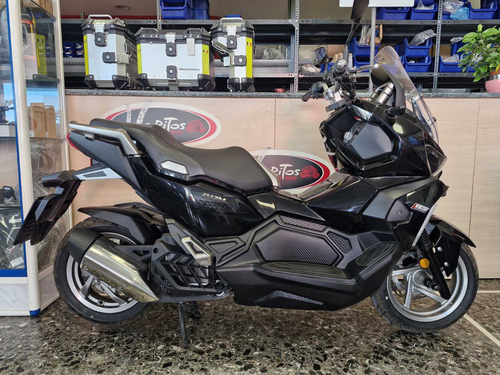 ADX-125  '24